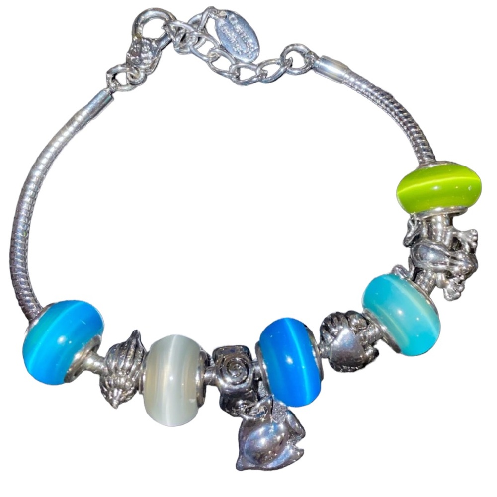 NWOT Aquatic Fish Charm Bracelet - Blue & Green Charms - Adjustable FAUX Pandora